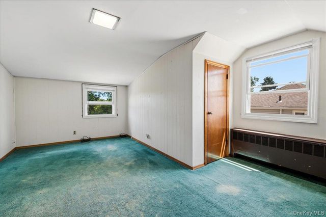 665 Dianne Street, Seaford, NY 11783