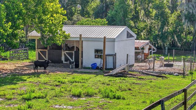 8922 PRITCHER ROAD, Lithia, FL 33547