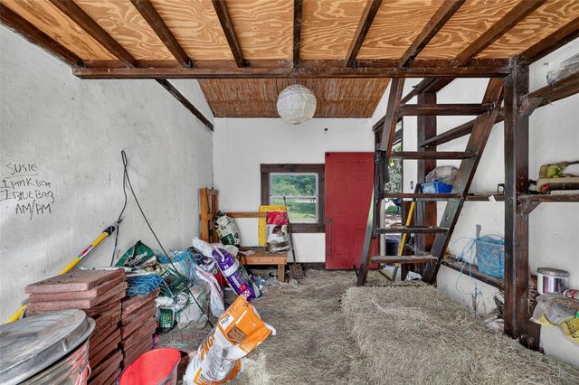 8922 PRITCHER ROAD, Lithia, FL 33547