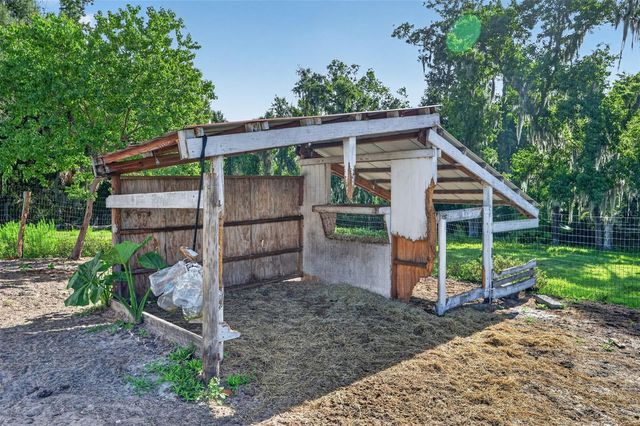 8922 PRITCHER ROAD, Lithia, FL 33547