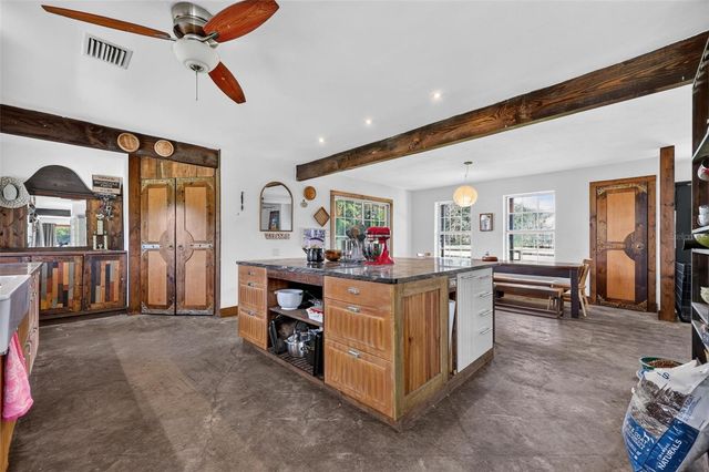 8922 PRITCHER ROAD, Lithia, FL 33547