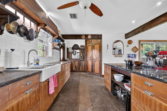 8922 PRITCHER ROAD, Lithia, FL 33547
