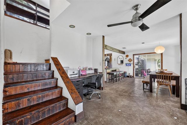 8922 PRITCHER ROAD, Lithia, FL 33547