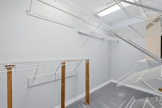 241 Crystal Cove Dr, Palatka, FL 32177