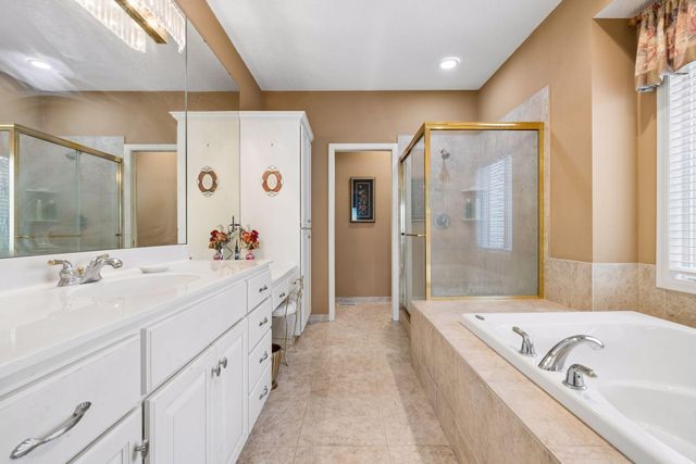 14235 Isanti Street NE, Ham Lake, MN 55304