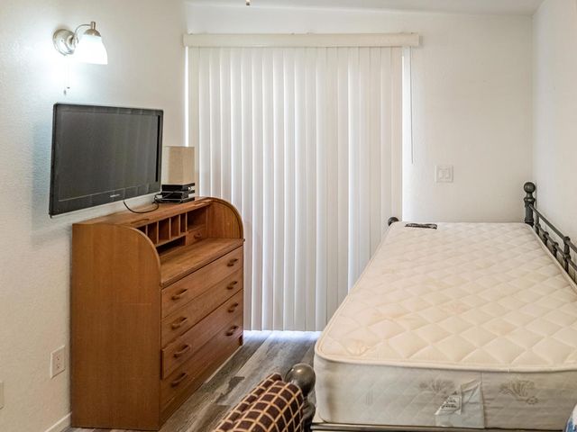 70200 Dillon Road 213, Desert Hot Springs, CA 92241