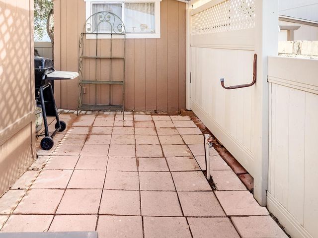 70200 Dillon Road 213, Desert Hot Springs, CA 92241