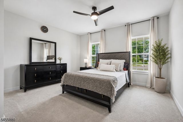 2 Vansickle Ct, Roxbury Twp., NJ 07850