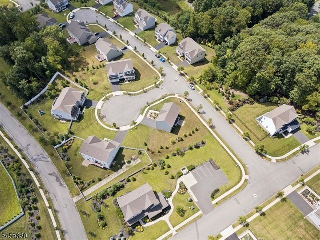 2 Vansickle Ct, Roxbury Twp., NJ 07850