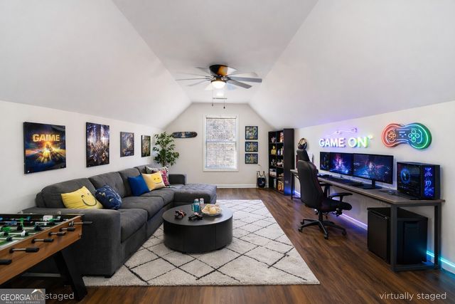 1670 Cooper Lakes Drive, Grayson, GA 30017