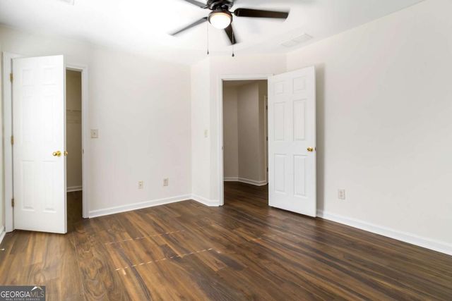 1670 Cooper Lakes Drive, Grayson, GA 30017