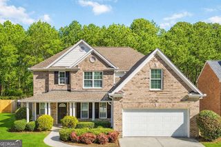 1670 Cooper Lakes Drive, Grayson, GA 30017