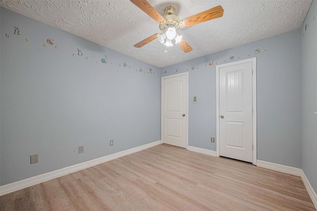 3714 Parkridge Glen Drive, Houston, TX 77082