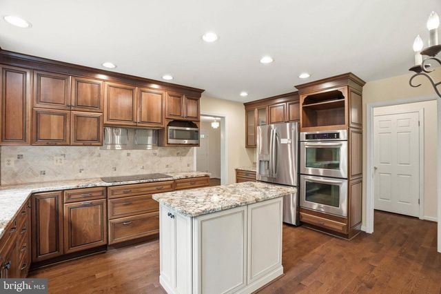13164 HOLLY LOCH LN, Highland, MD 20777