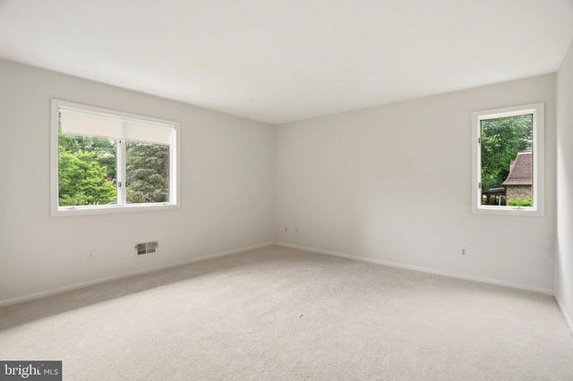 13164 HOLLY LOCH LN, Highland, MD 20777