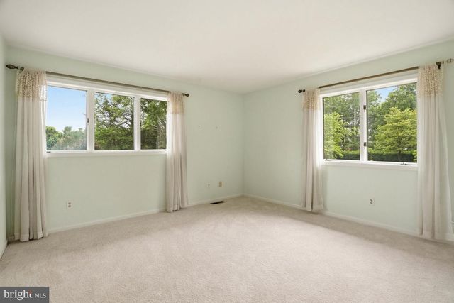 13164 HOLLY LOCH LN, Highland, MD 20777