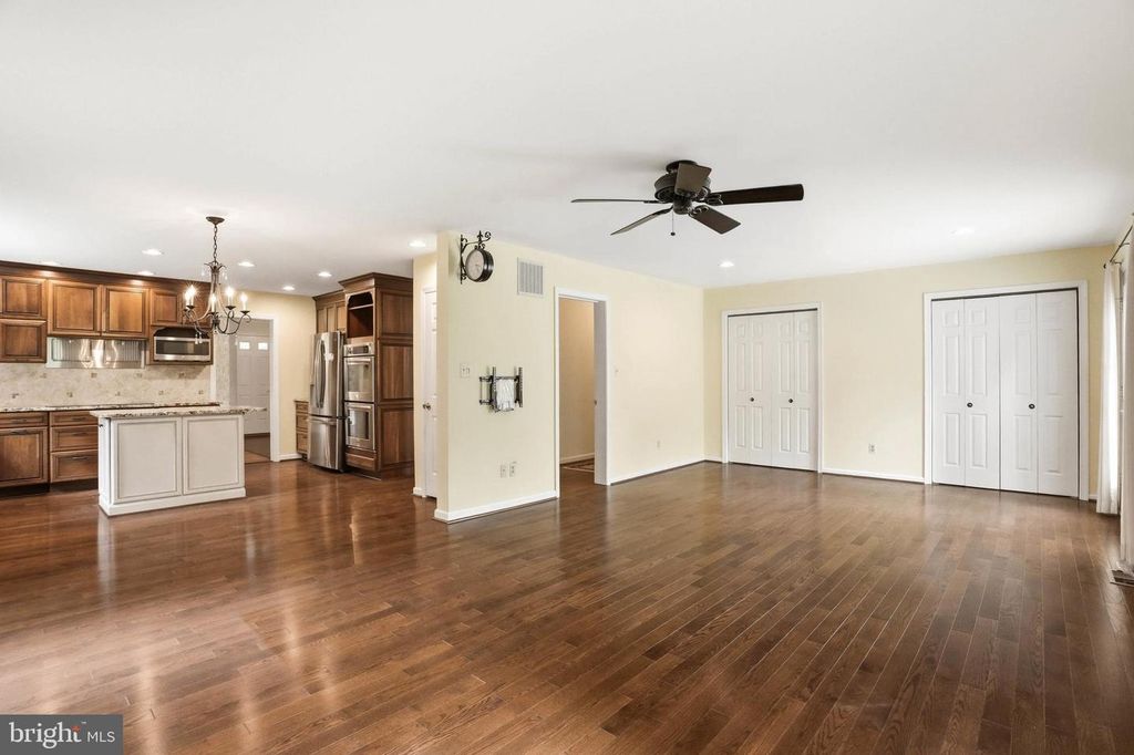 Image 20 of property listing at 13164 HOLLY LOCH LN, Highland, MD 20777