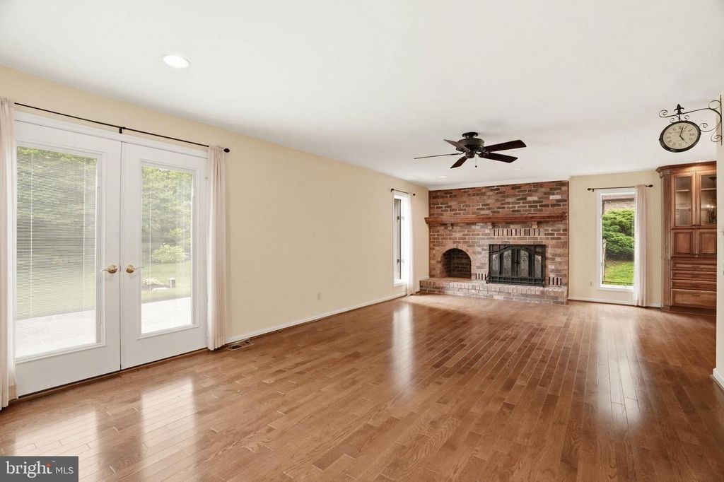Image 22 of property listing at 13164 HOLLY LOCH LN, Highland, MD 20777