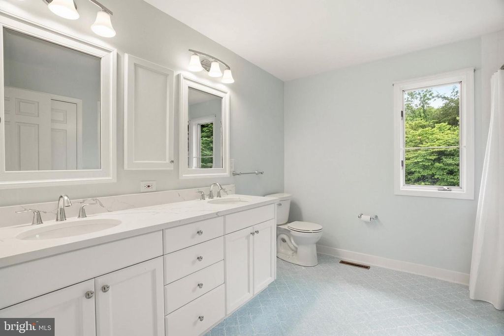 Image 33 of property listing at 13164 HOLLY LOCH LN, Highland, MD 20777