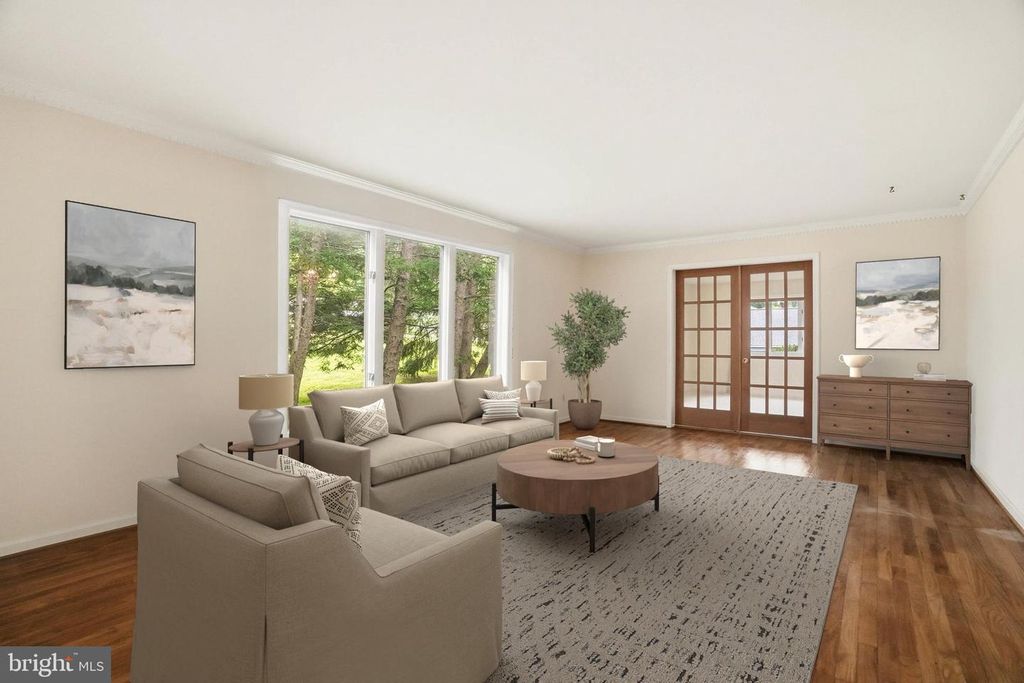 Image 9 of property listing at 13164 HOLLY LOCH LN, Highland, MD 20777