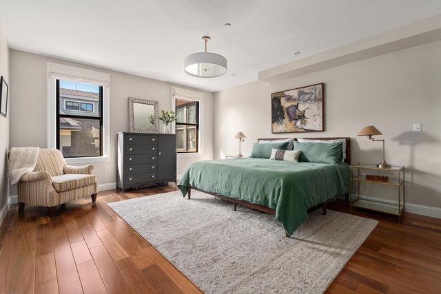 157 Babcock 2, Brookline, MA 02446