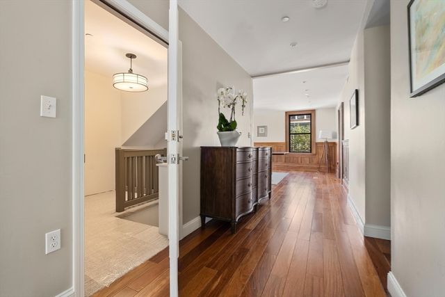 157 Babcock 2, Brookline, MA 02446