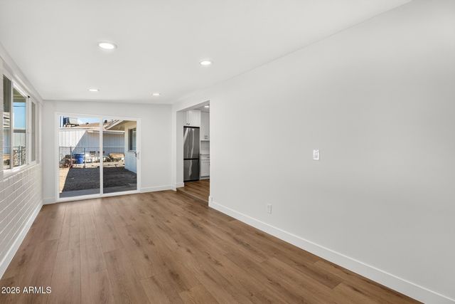 10856 W OAKMONT Drive, Sun City, AZ 85351