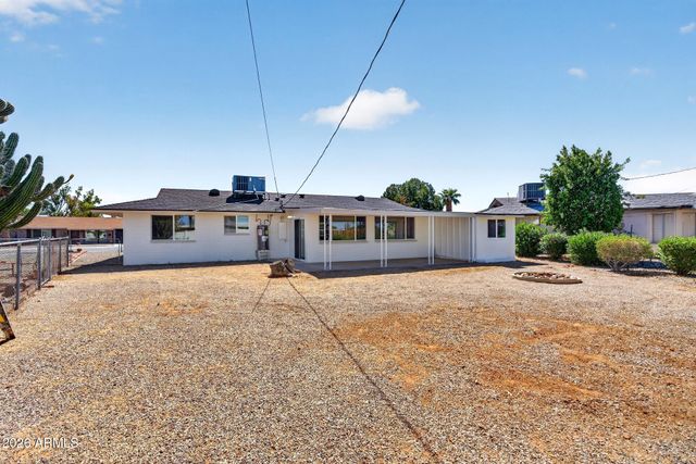 10856 W OAKMONT Drive, Sun City, AZ 85351