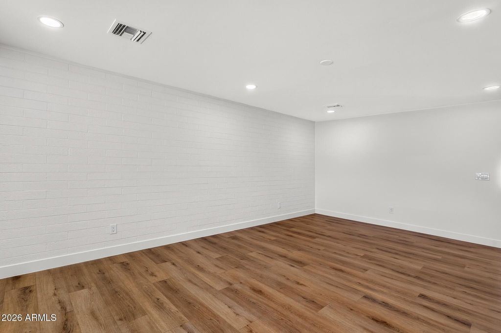 10856 W OAKMONT Drive, Sun City, AZ 85351 — photo 4