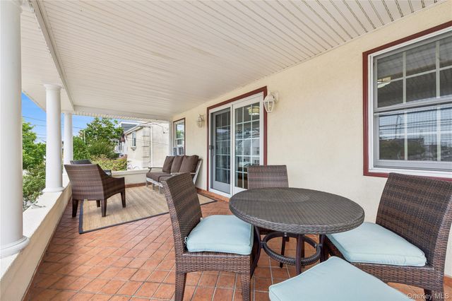87 Bay Street, East Atlantic Beach, NY 11561