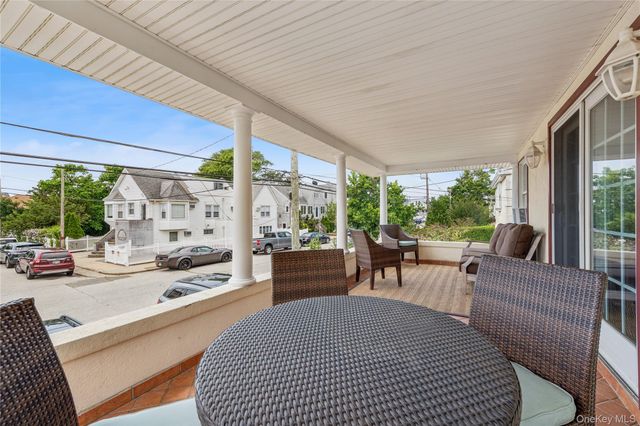 87 Bay Street, East Atlantic Beach, NY 11561