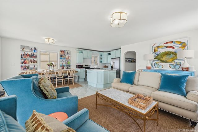 87 Bay Street, East Atlantic Beach, NY 11561