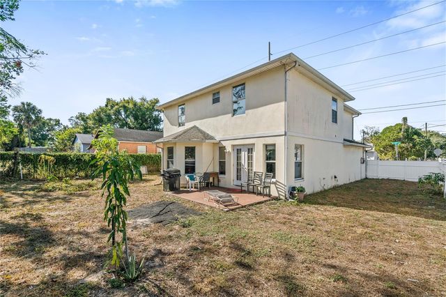 8613 N 15TH STREET, Tampa, FL 33604