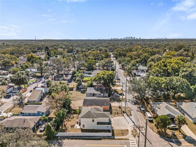 8613 N 15TH STREET, Tampa, FL 33604