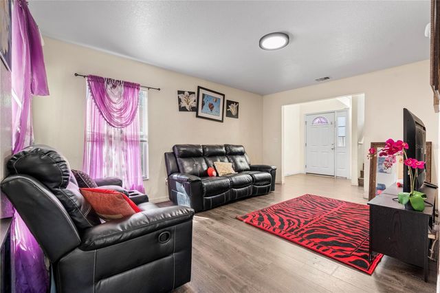 8613 N 15TH STREET, Tampa, FL 33604