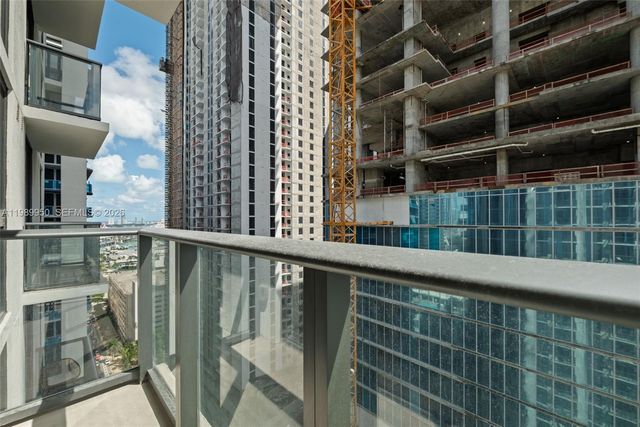 11 NE 26th St 2605, Miami, FL 33132