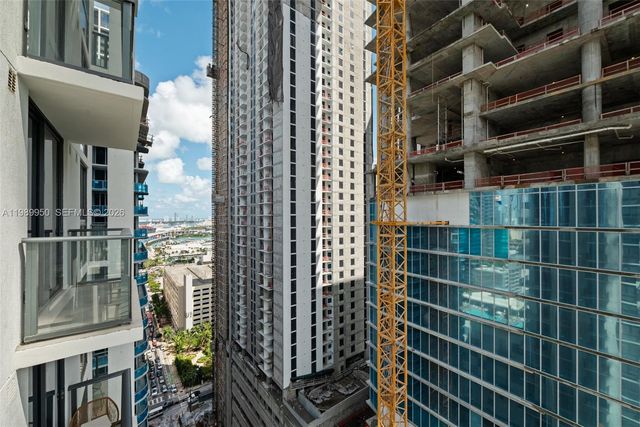 11 NE 26th St 2605, Miami, FL 33132