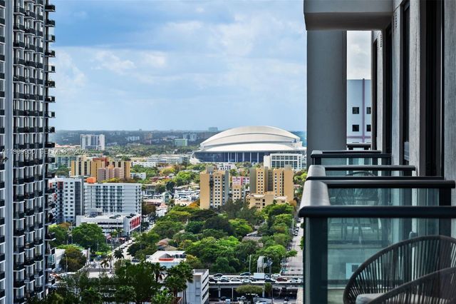 11 NE 26th St 2605, Miami, FL 33132