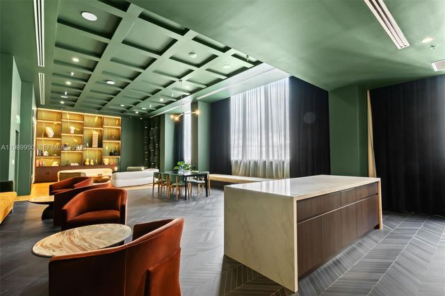 11 NE 26th St 2605, Miami, FL 33132