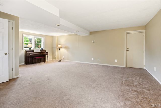 1703 Lincoln Lane, Rome, NY 13440