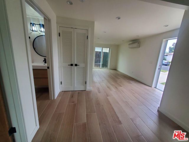 6503 GEYSER Avenue, Reseda (los Angeles), CA 91355