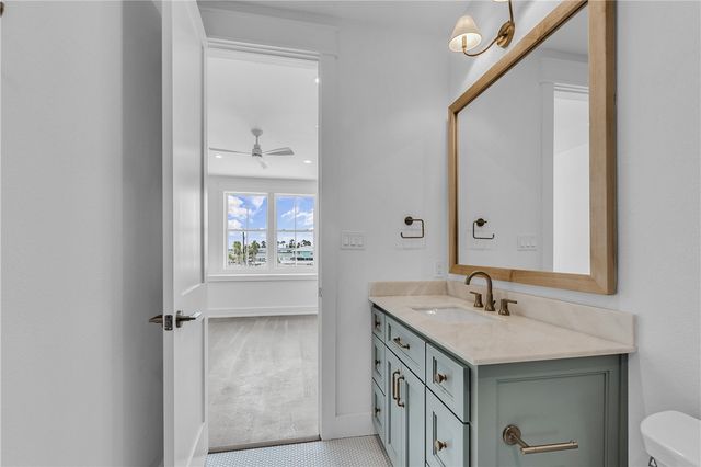 136 W Cotter Ave 7, Port Aransas, TX 78373