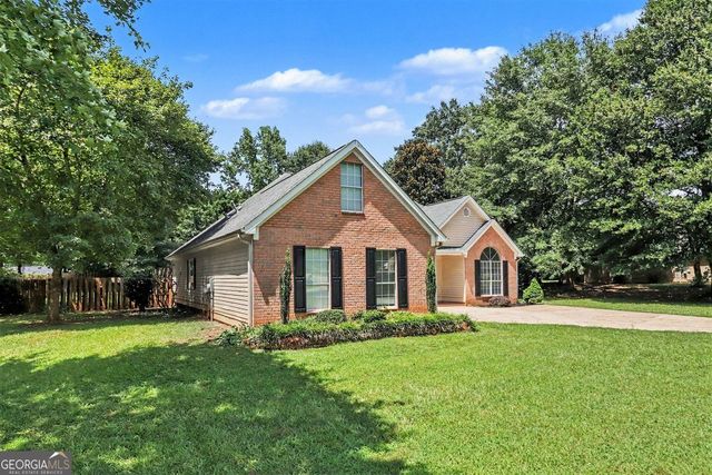 52 Mosswood Court, Newnan, GA 30265