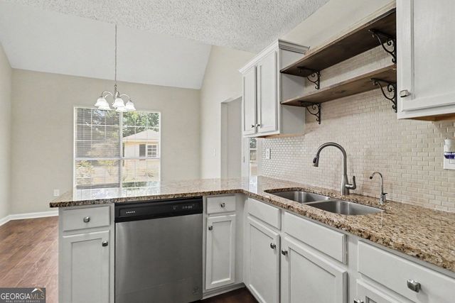 52 Mosswood Court, Newnan, GA 30265