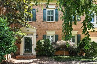1275 Fairfield E, Dunwoody, GA 30338