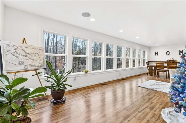 2151 E Maddox Road, Buford, GA 30519