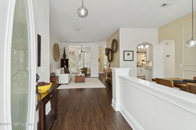 86028 CREEKWOOD Drive, Yulee, FL 32097