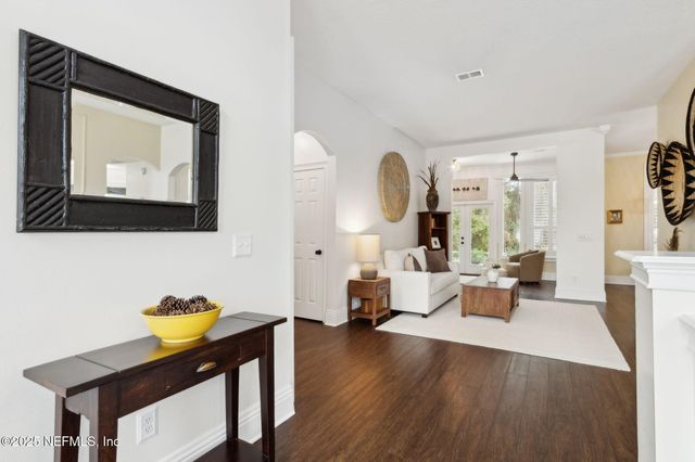 86028 CREEKWOOD Drive, Yulee, FL 32097