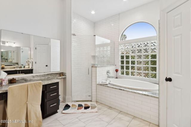 86028 CREEKWOOD Drive, Yulee, FL 32097