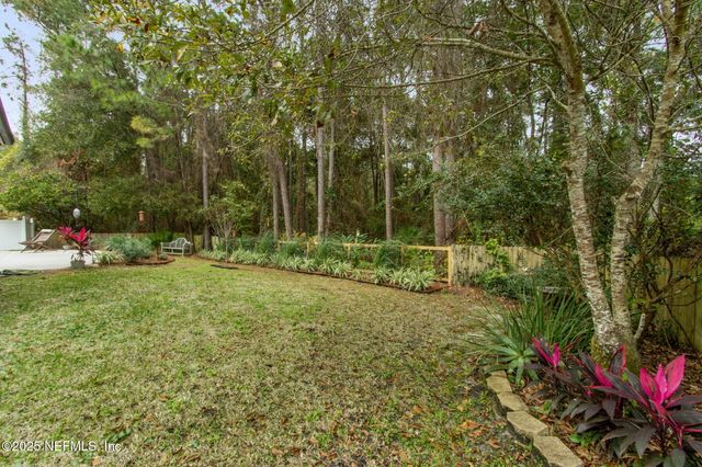 86028 CREEKWOOD Drive, Yulee, FL 32097